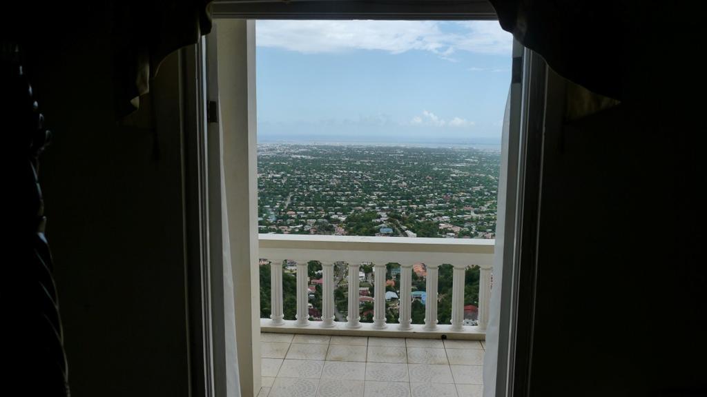 City View Hotel Kingston Extérieur photo